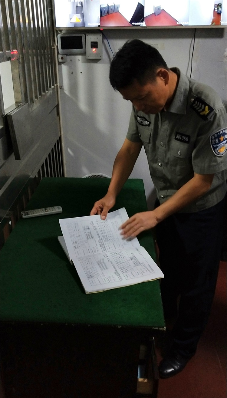 懷化(huà)保安,懷化(huà)押運,懷化(huà)聯網報(bào)警,懷化(huà)市(shì)保安公司