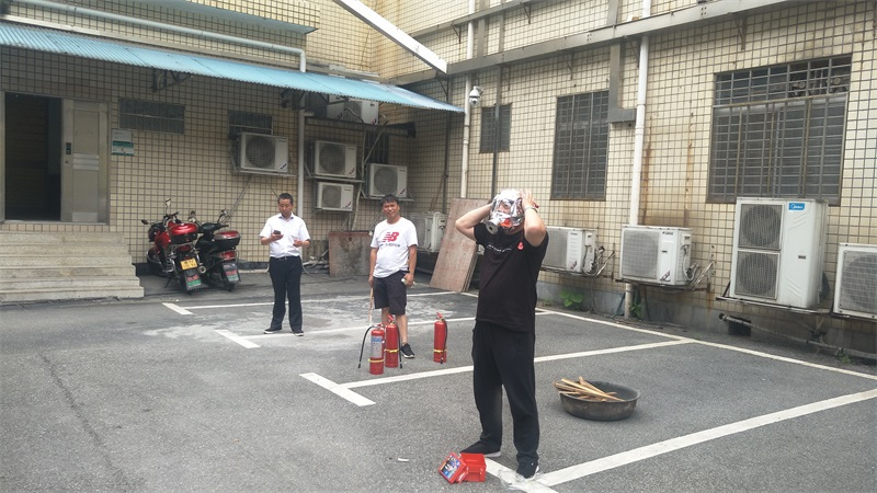 懷化(huà)保安,懷化(huà)押運,懷化(huà)聯網報(bào)警,懷化(huà)市(shì)保安公司
