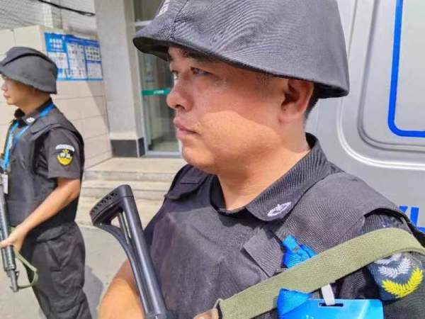 迎戰高(gāo)溫不(bù)服“暑”，押運“烤”驗顯擔當