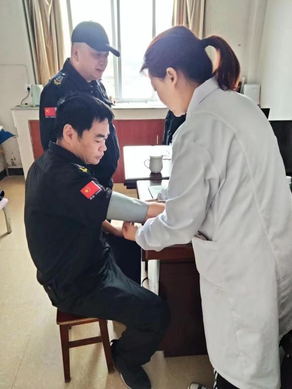 懷化(huà)保安,懷化(huà)押運,懷化(huà)聯網報(bào)警,懷化(huà)市(shì)保安公司