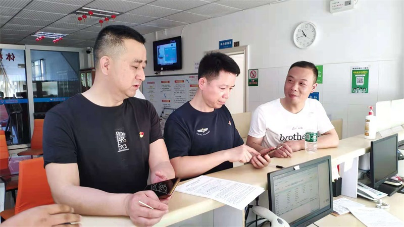 懷化(huà)保安,懷化(huà)押運,懷化(huà)聯網報(bào)警,懷化(huà)市(shì)保安公司
