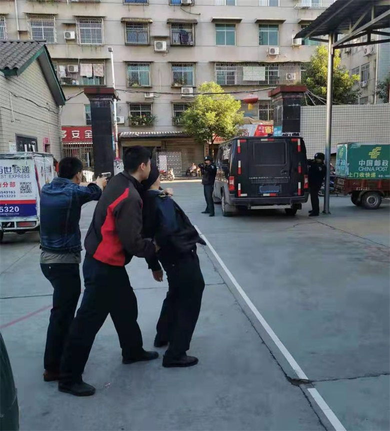 懷化(huà)保安,懷化(huà)押運,懷化(huà)聯網報(bào)警,懷化(huà)市(shì)保安公司