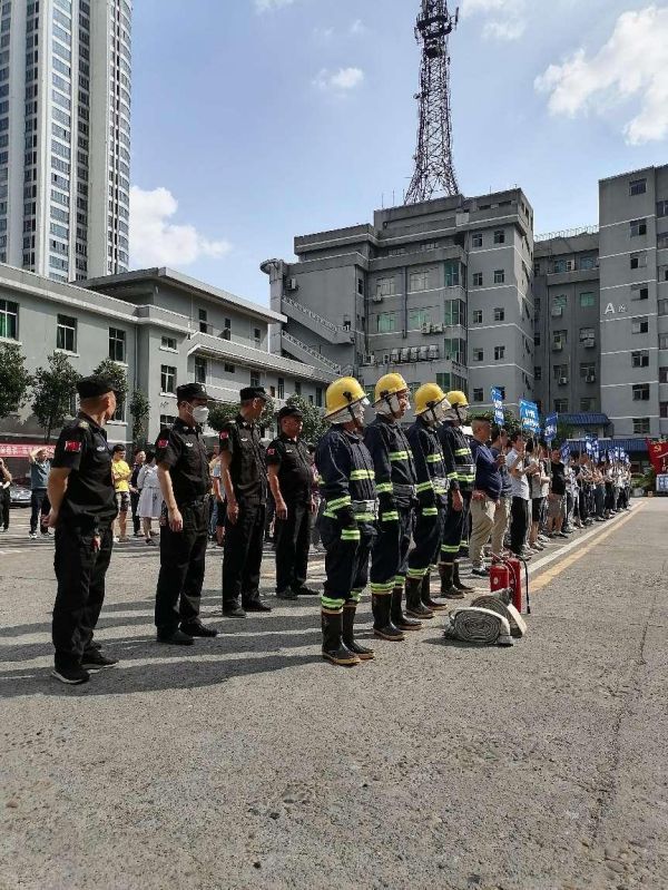懷化(huà)保安,懷化(huà)押運,懷化(huà)聯網報(bào)警,懷化(huà)市(shì)保安公司