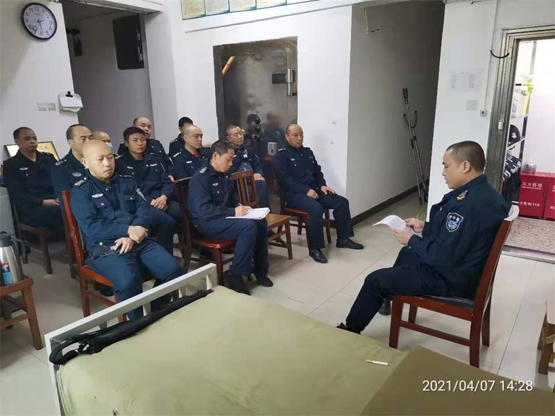 懷化(huà)保安,懷化(huà)押運,懷化(huà)聯網報(bào)警,懷化(huà)市(shì)保安公司