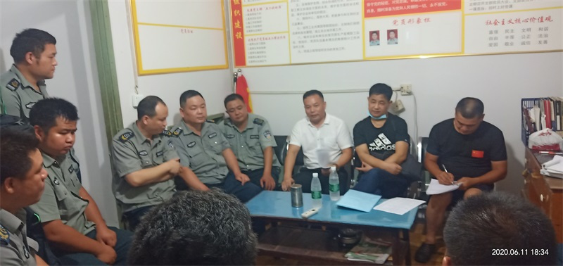 懷化(huà)保安,懷化(huà)押運,懷化(huà)聯網報(bào)警,懷化(huà)市(shì)保安公司