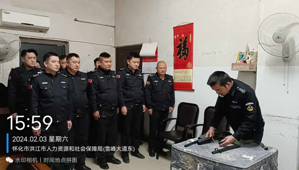 艱苦訓練揮汗水(shuǐ)  堅韌不(bù)拔揚風(fēng)采