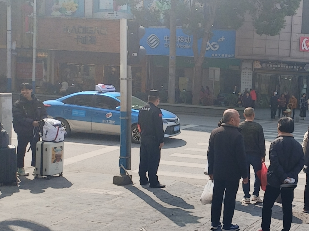 懷化(huà)保安,懷化(huà)押運,懷化(huà)聯網報(bào)警,懷化(huà)市(shì)保安公司