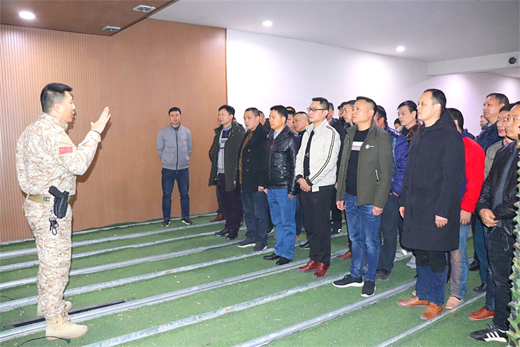 懷化(huà)保安,懷化(huà)押運,懷化(huà)聯網報(bào)警,懷化(huà)市(shì)保安,懷化(huà)市(shì)保安公司