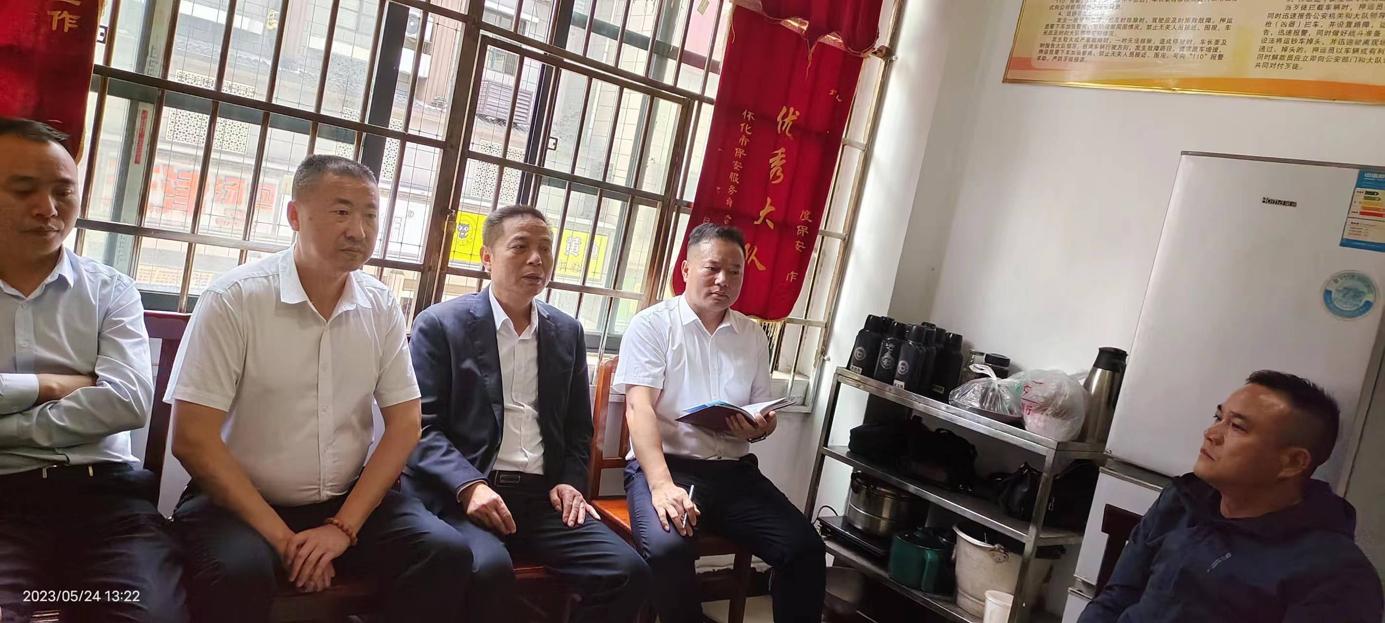 懷化(huà)保安,懷化(huà)押運,懷化(huà)聯網報(bào)警,懷化(huà)市(shì)保安公司