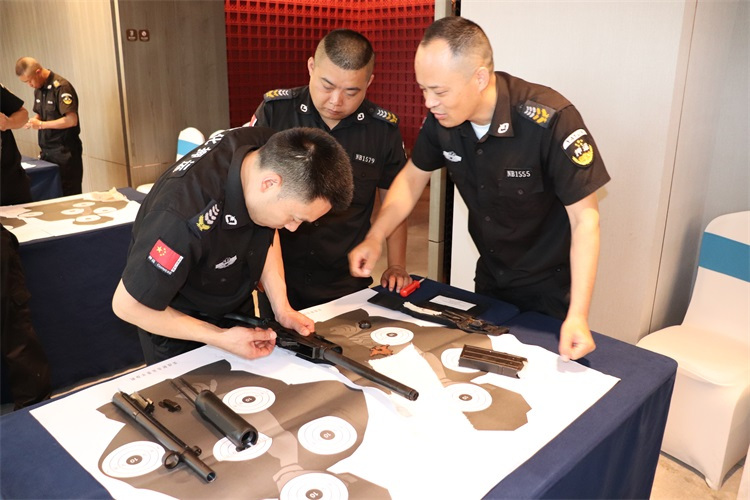 懷化(huà)保安,懷化(huà)押運,懷化(huà)聯網報(bào)警,懷化(huà)市(shì)保安公司