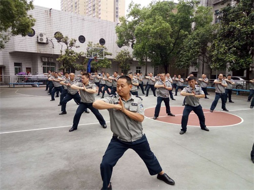 廣東中保維安保安服務集團有限公司,懷化(huà)守護押運,懷化(huà)保安守護服務,保安公司