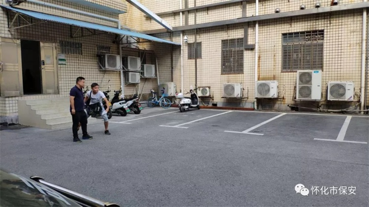 懷化(huà)保安,懷化(huà)押運,懷化(huà)聯網報(bào)警,懷化(huà)市(shì)保安,懷化(huà)市(shì)保安公司