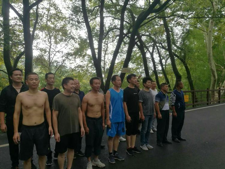 懷化(huà)保安,懷化(huà)押運,懷化(huà)聯網報(bào)警,懷化(huà)市(shì)保安,懷化(huà)市(shì)保安公司