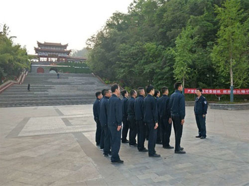廣東中保維安保安服務集團有限公司,懷化(huà)守護押運,懷化(huà)保安守護服務,保安公司