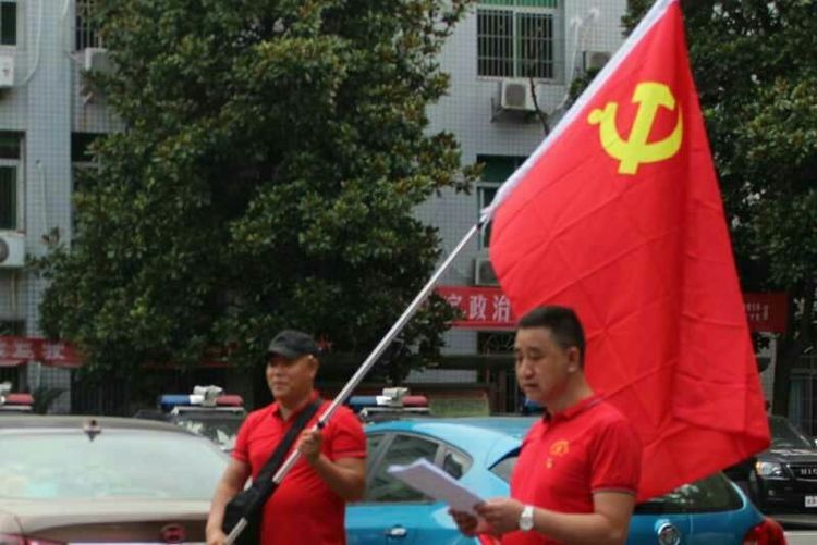 懷化(huà)保安  懷化(huà)市(shì)保安  懷化(huà)保安公司 懷化(huà)押運  懷化(huà)守護押運