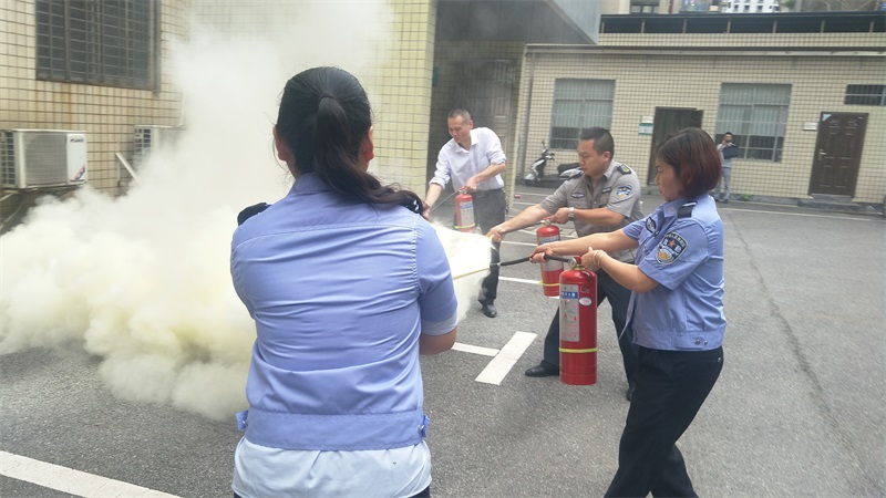 懷化(huà)保安,懷化(huà)押運,懷化(huà)聯網報(bào)警,懷化(huà)市(shì)保安公司