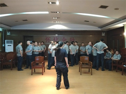懷化(huà)保安  懷化(huà)市(shì)保安  懷化(huà)保安公司 懷化(huà)押運  懷化(huà)守護押運