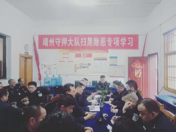 雄關漫道(dào)真如(rú)鐵(tiě) 而今邁步從(cóng)頭越