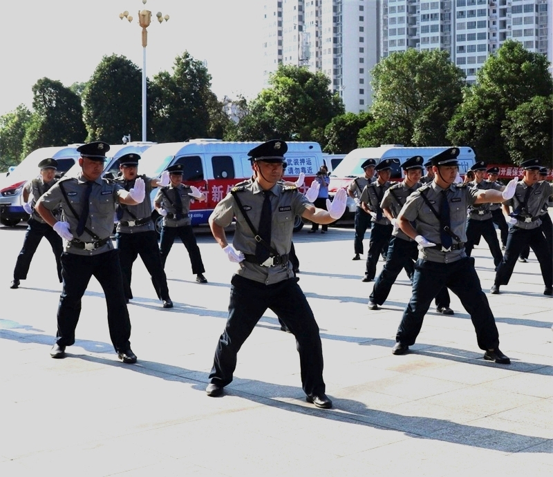 懷化(huà)保安,懷化(huà)押運,懷化(huà)聯網報(bào)警,懷化(huà)市(shì)保安公司