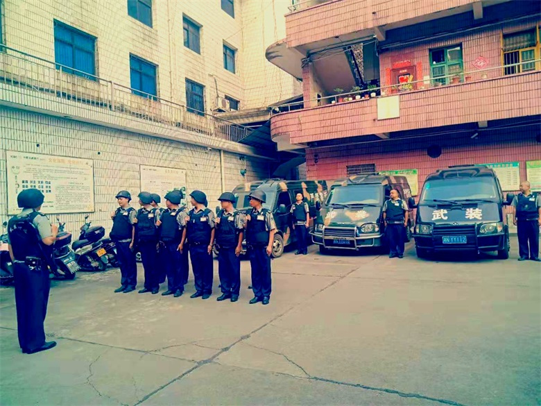 懷化(huà)保安,懷化(huà)押運,懷化(huà)聯網報(bào)警,懷化(huà)市(shì)保安公司